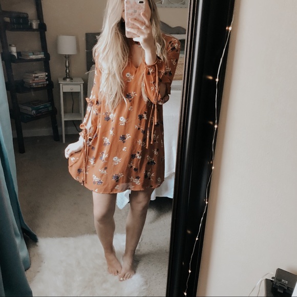 City Triangles Dresses & Skirts - City Triangles Floral Orange Long Sleeve Dress